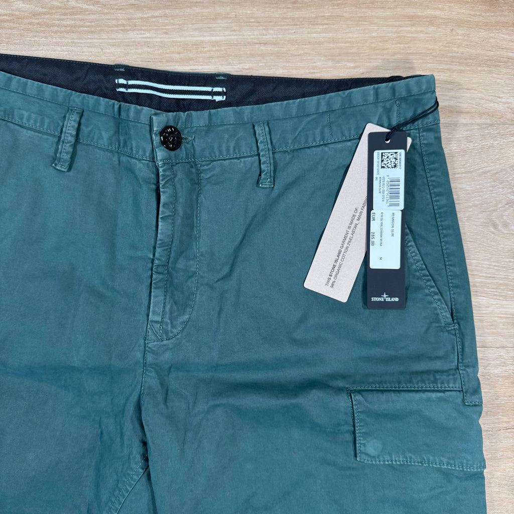 Stone Island Stretch Twill Cargo Shorts in Bottle Green