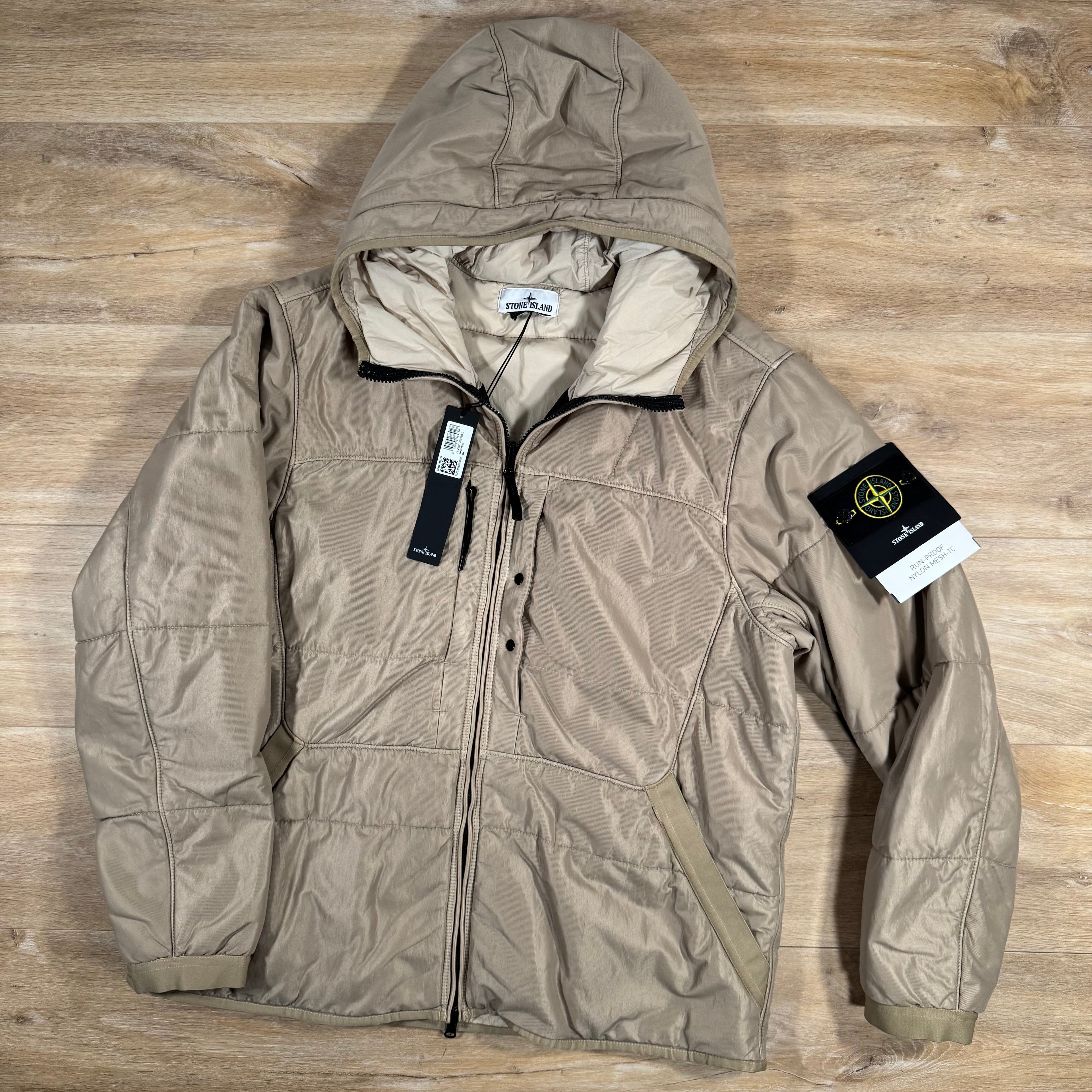Stone Island Run-Proof Nylon Mesh-TC Reversible Jacket in Desert