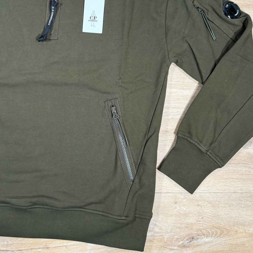 CP Company Diagonal Raised Half-Zipped Lens Sweatshirt in Ivy Green