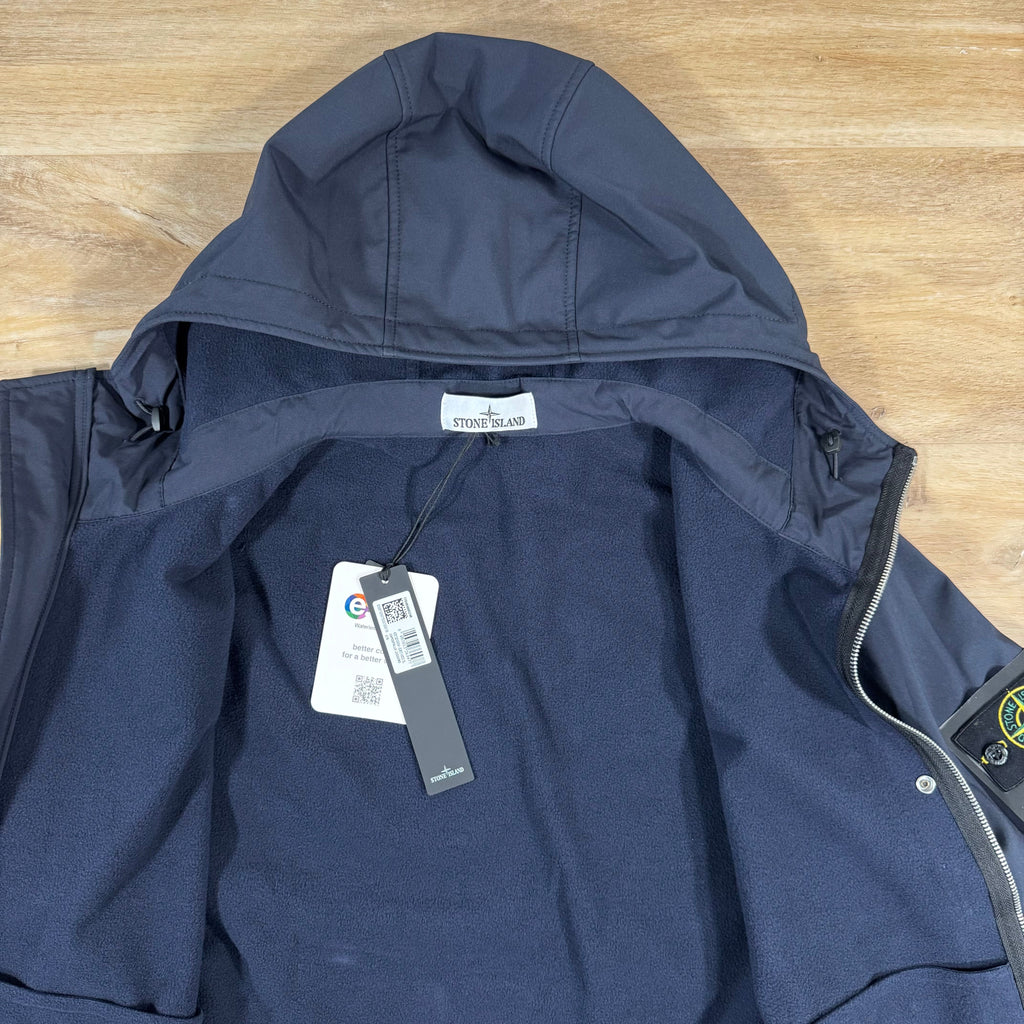 Stone Island Soft Shell-R Jacket in Navy