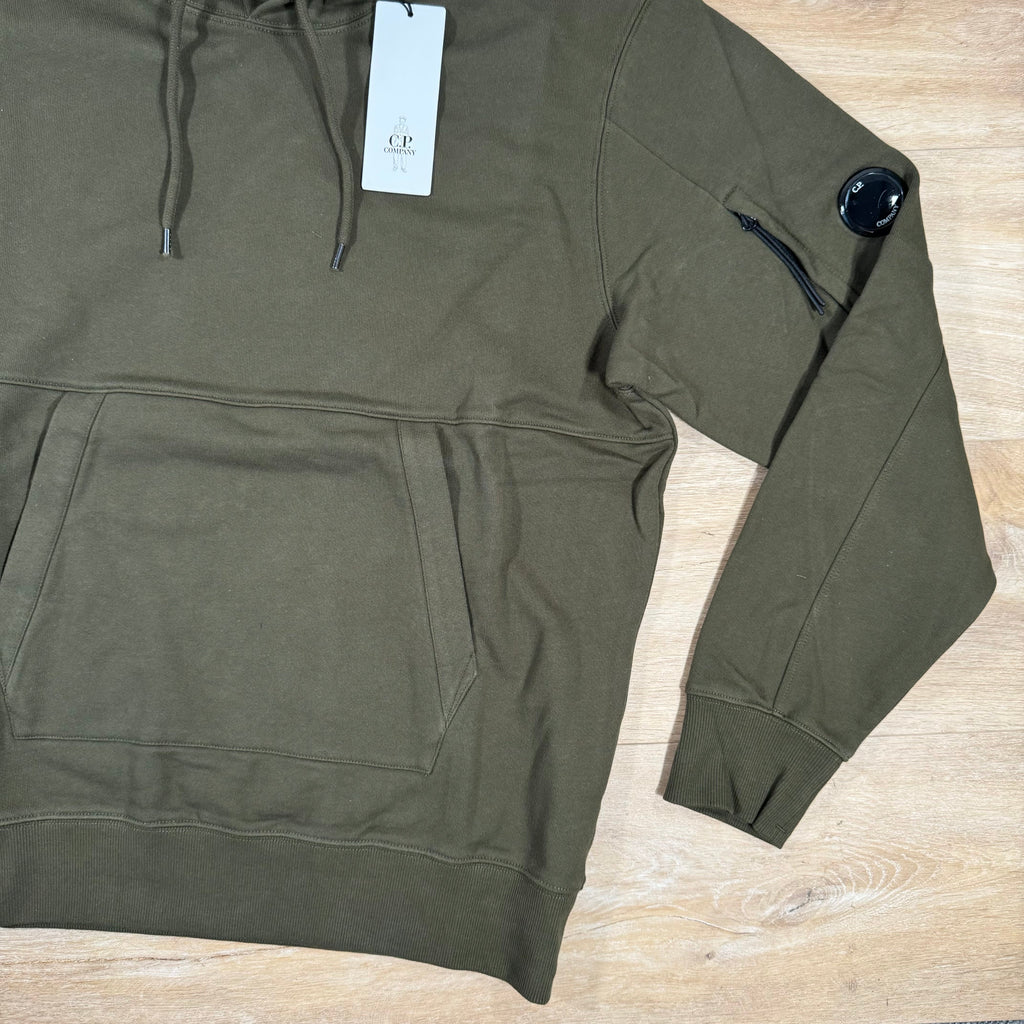 CP Company Diagonal Raised Fleece Lens Hoodie in Ivy Green