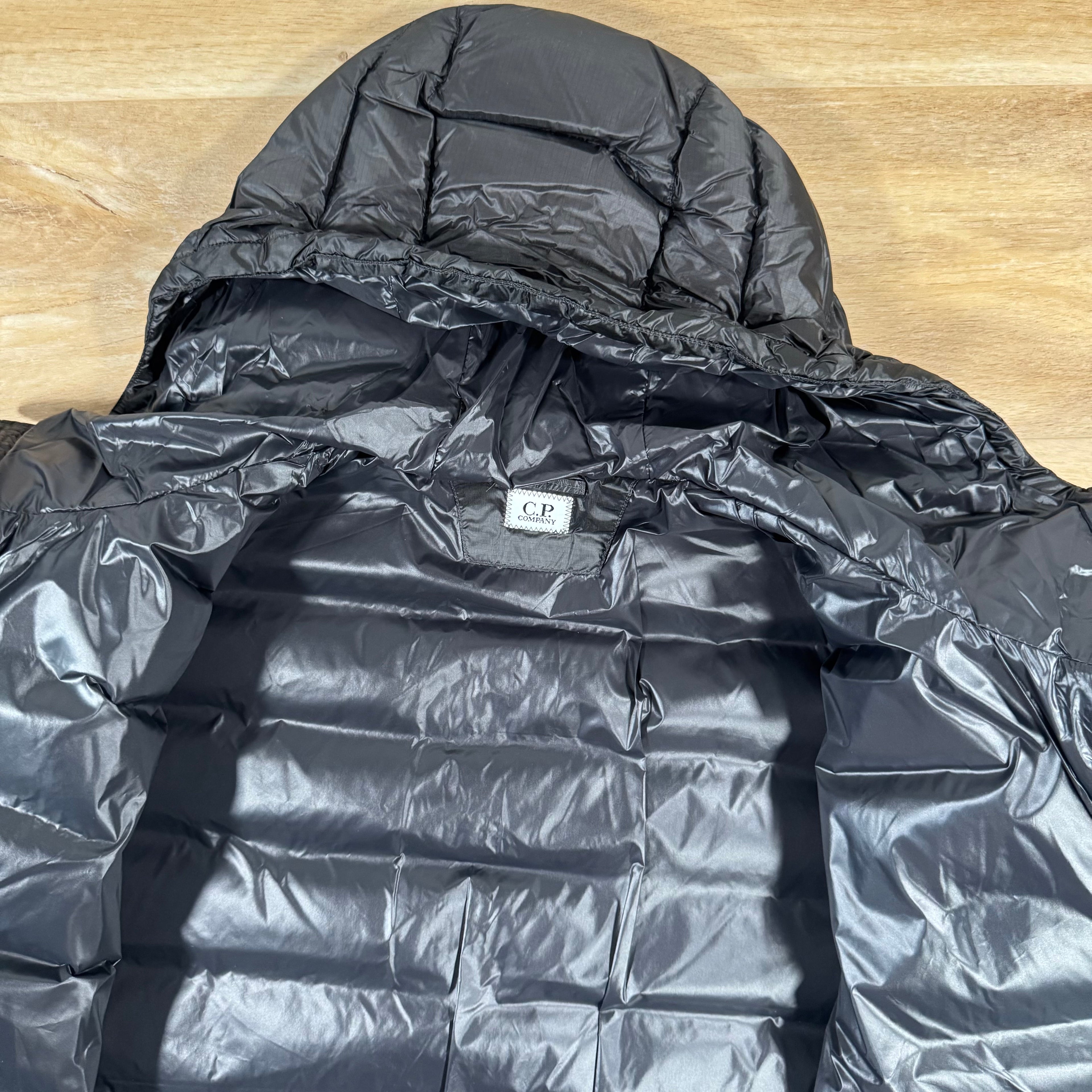 CP Company DD Shell Lens Down Jacket in Black