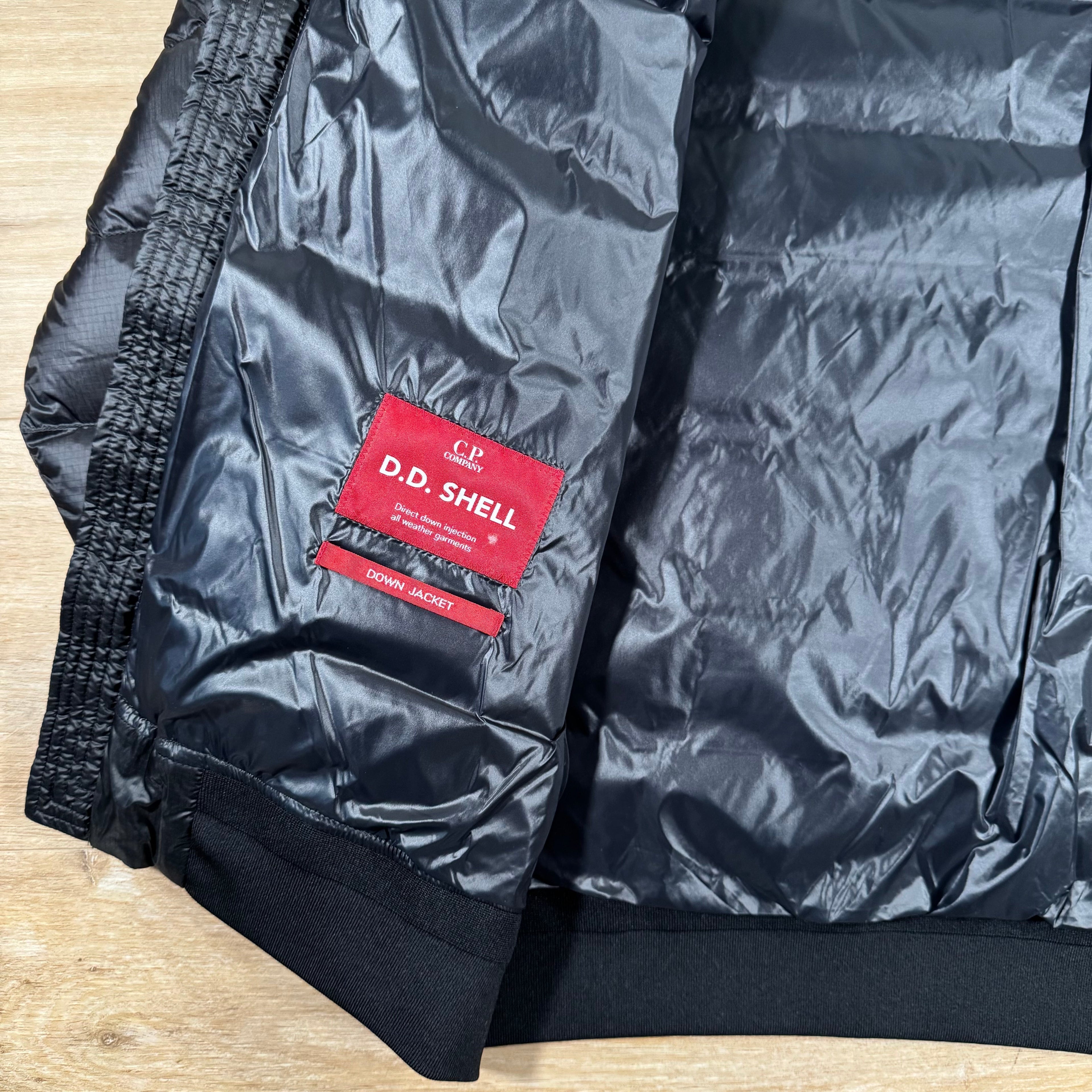 CP Company DD Shell Lens Down Jacket in Black