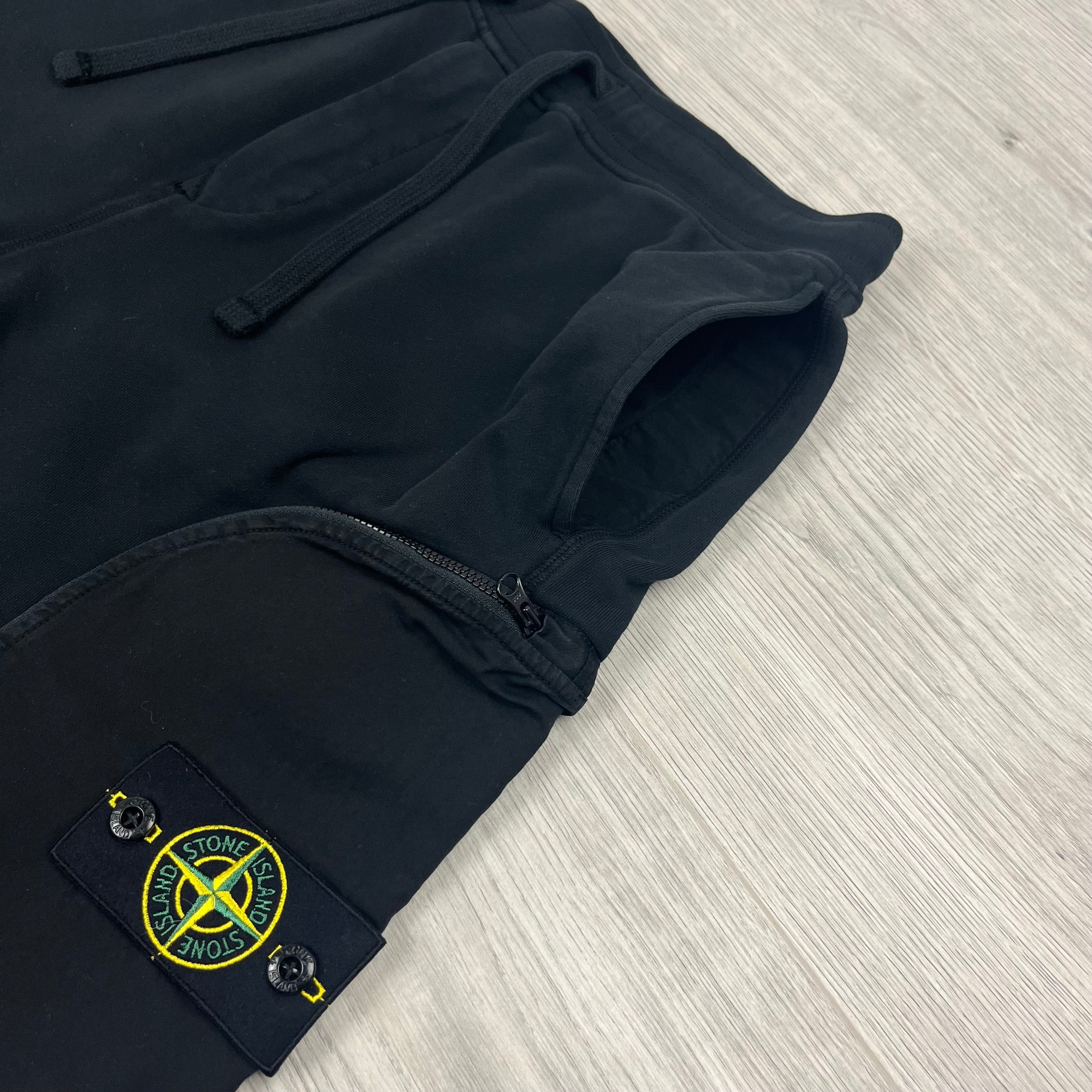 Stone Island Jersey Shorts - Black