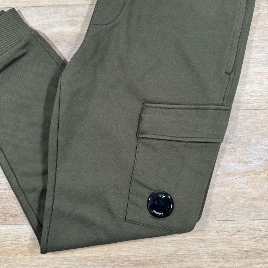 CP Company Diagonal Raised Fleece Lens Sweatpants in Ivy Green