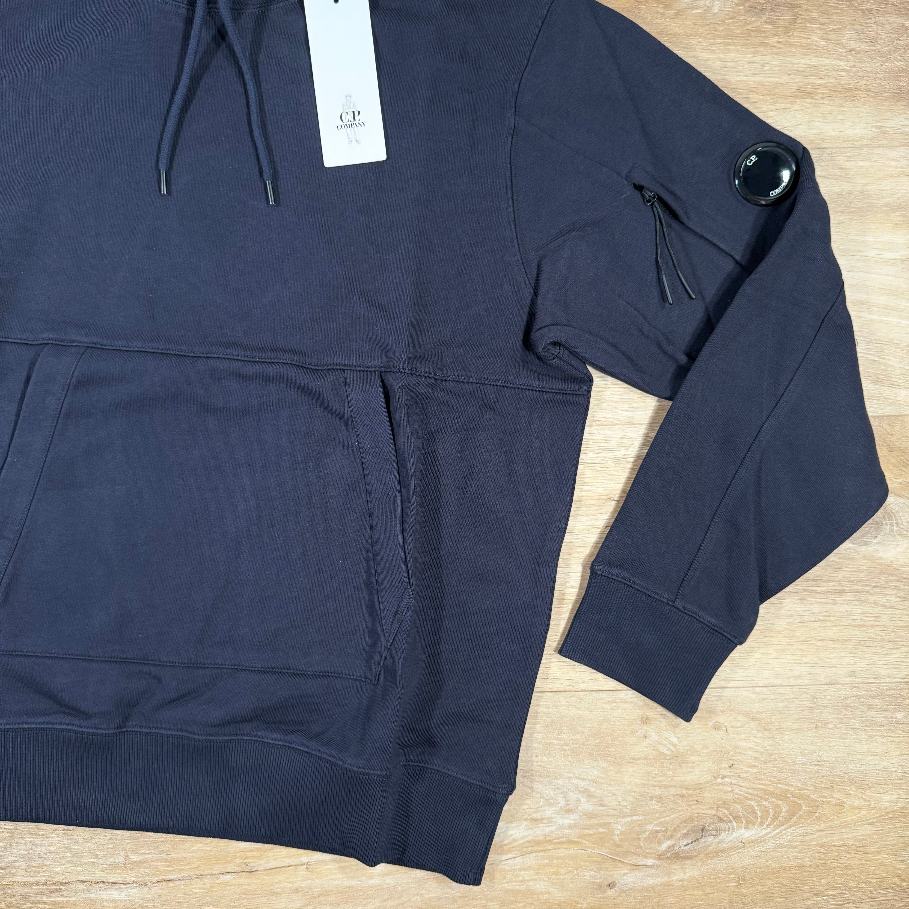 CP Company Diagonal Raised Fleece Lens Hoodie in Navy