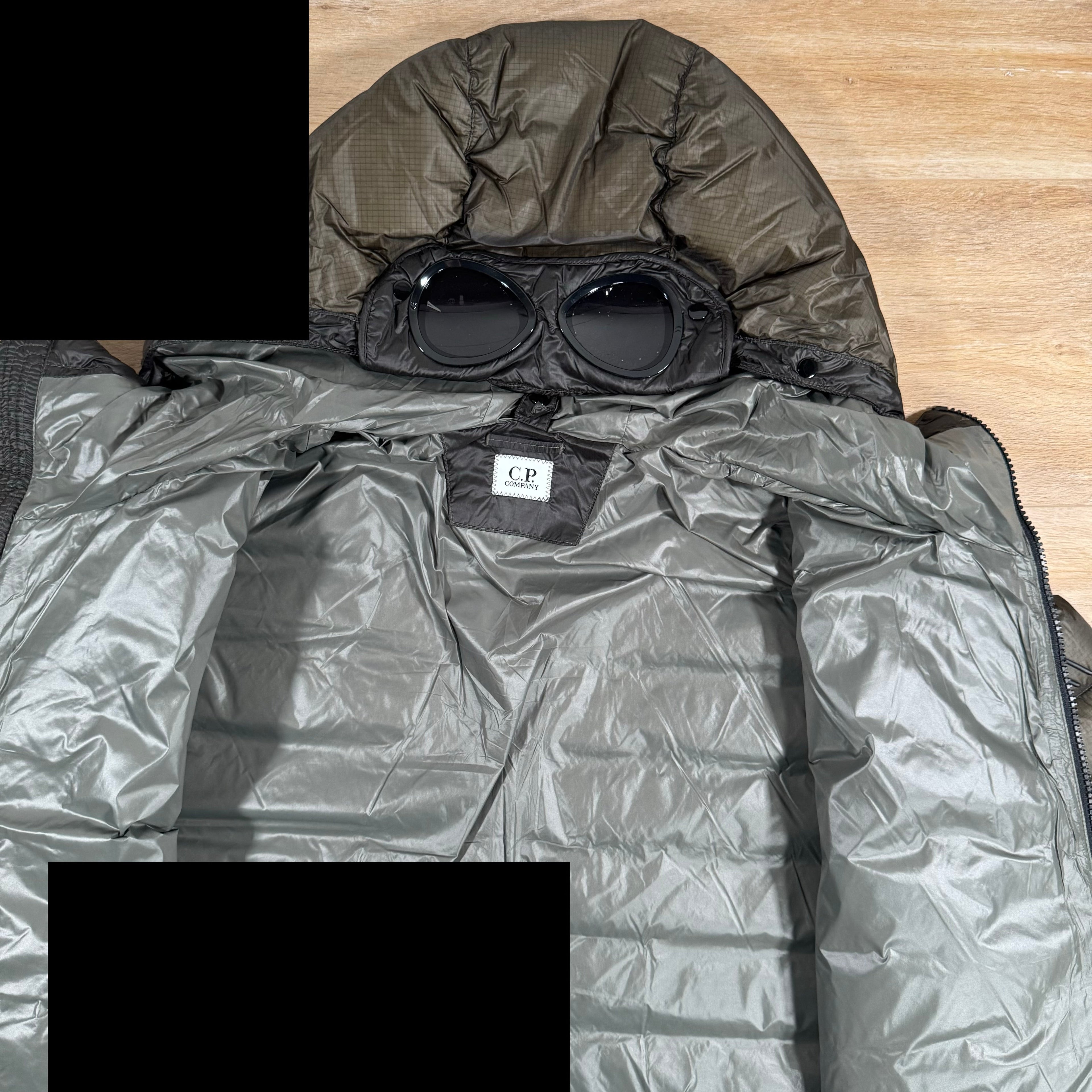 CP Company DD Shell Goggle Down Jacket in Grape Leaf