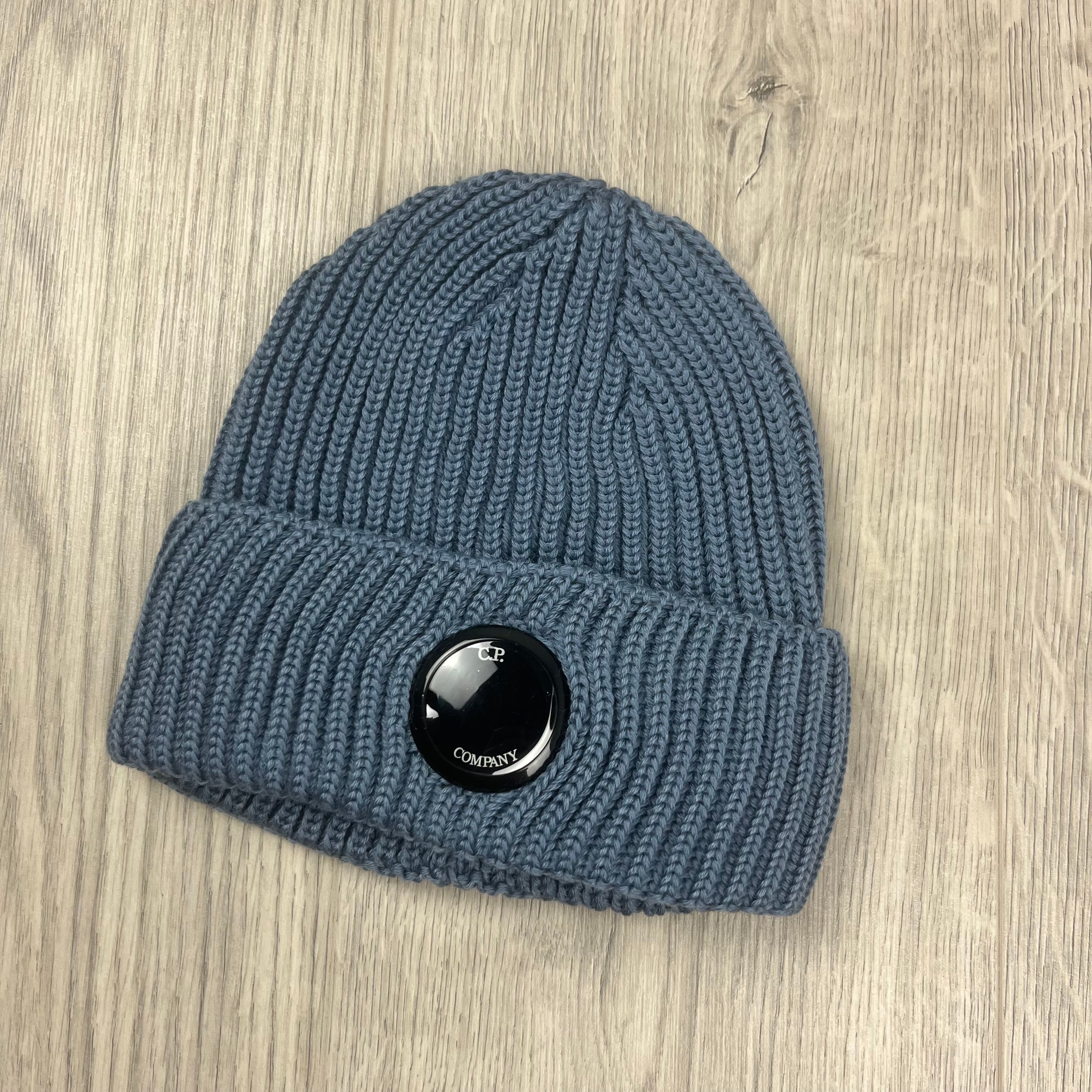 CP Company Lens Beanie - Flint Stone